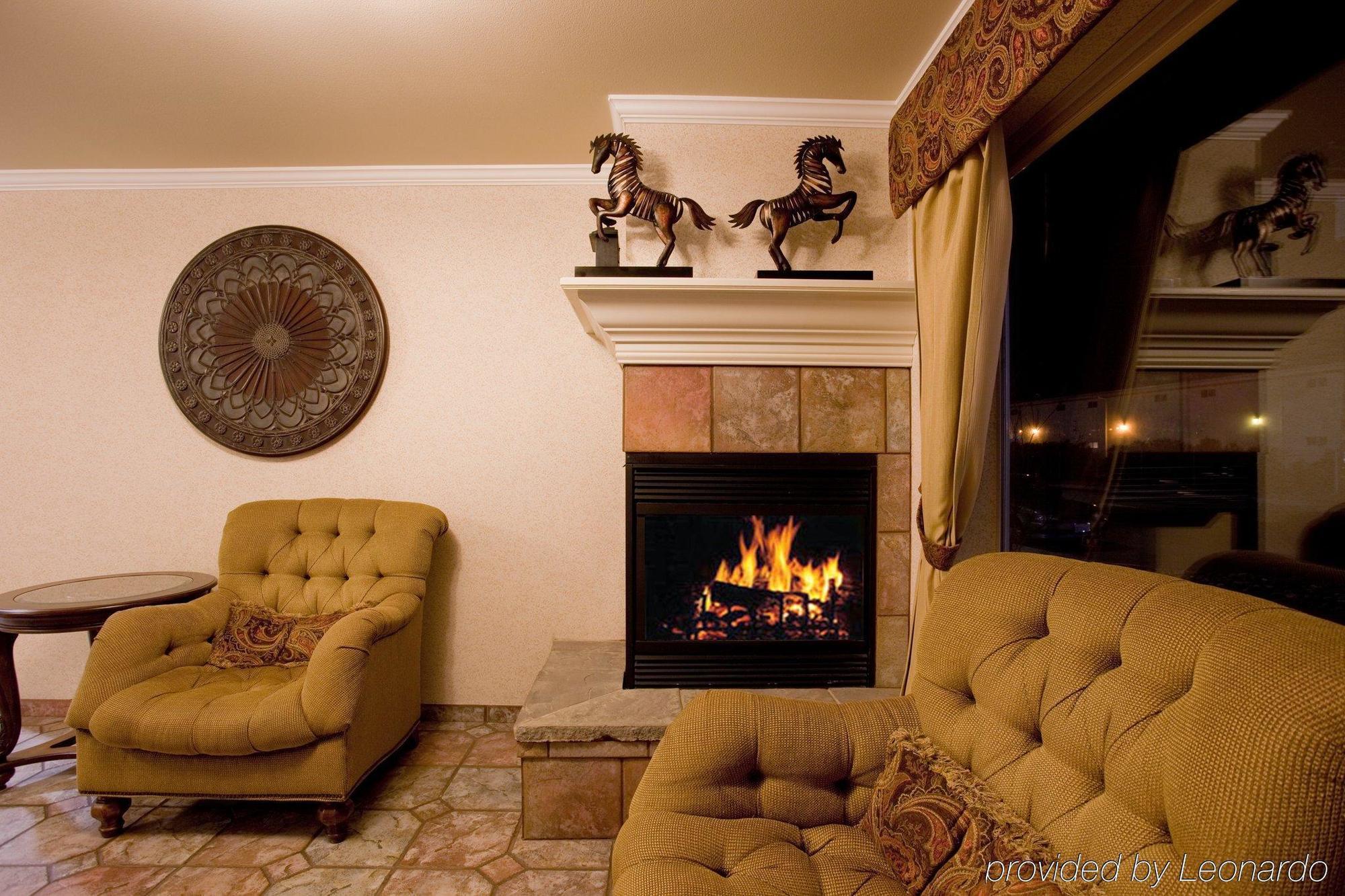 Holiday Inn Express Hotel & Suites - Paso Robles By Ihg Екстер'єр фото